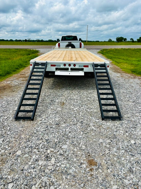 Pre-Owned 2026 Diamond T 102x20 14K Mini Deckover Trailer